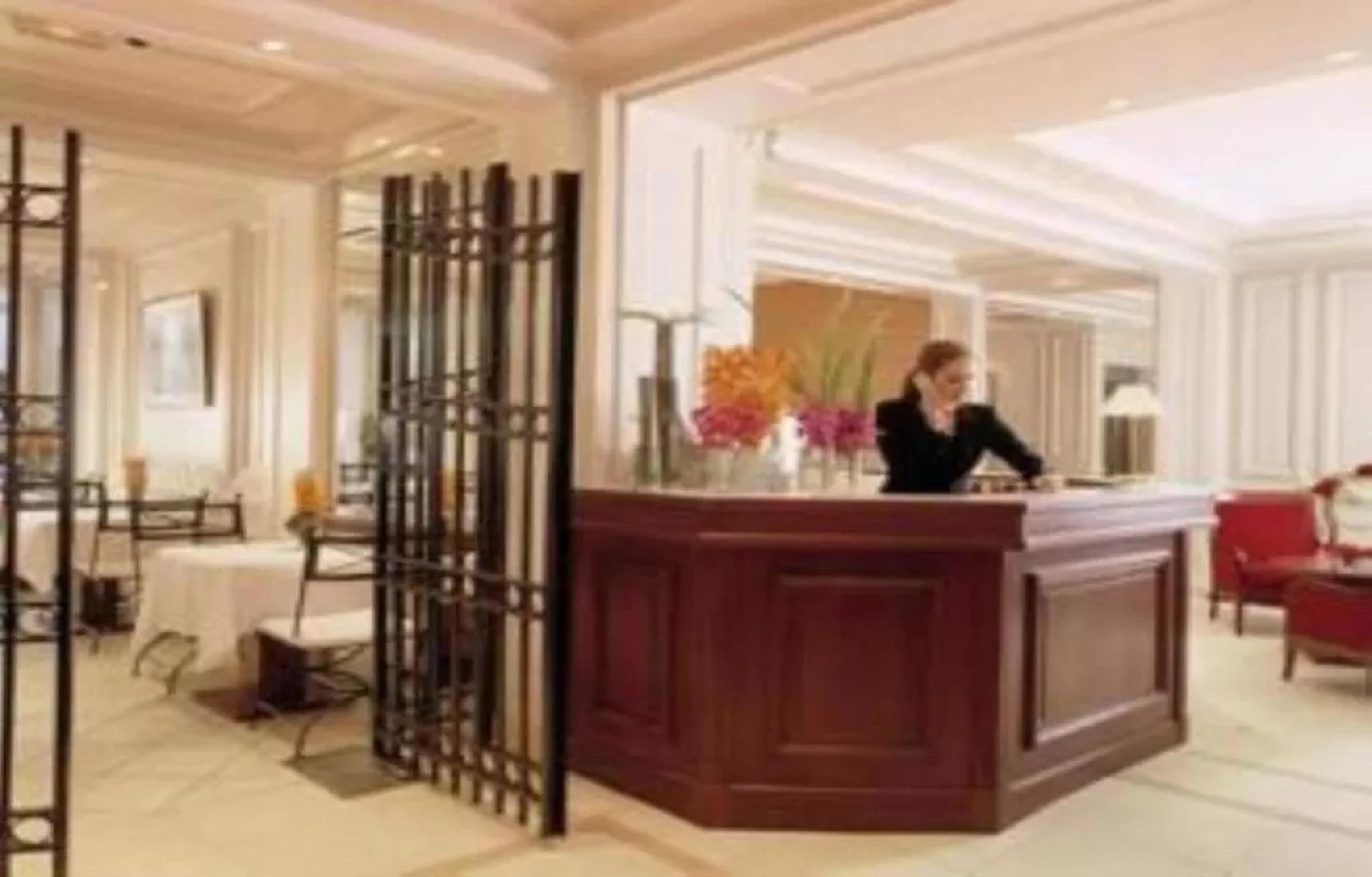 Hotel Suites Unic Renoir Saint-Germain Paris Eksteriør bilde